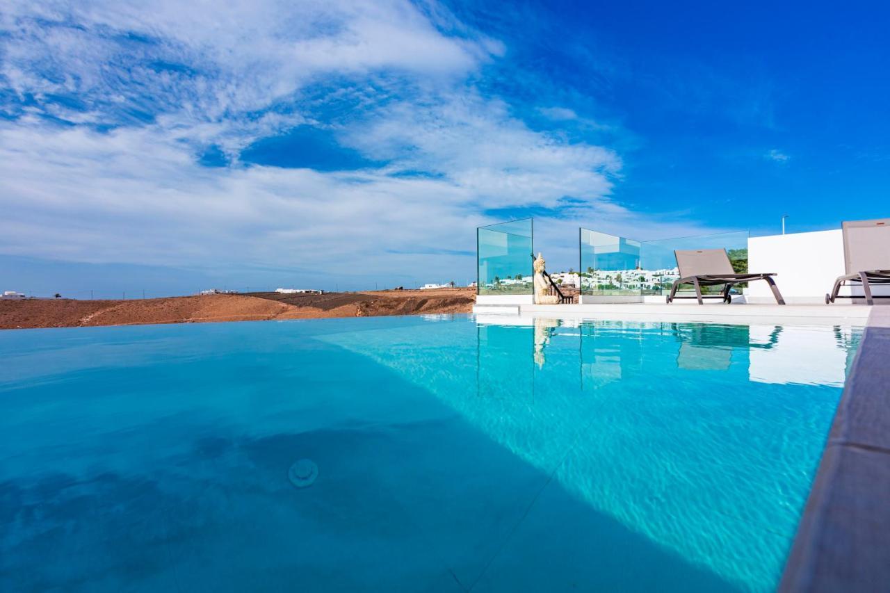 Papaya Villa Tías